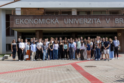 Návšteva študentov z Budapest University of Economics and Business na EUBA