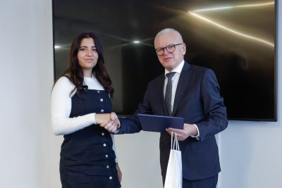 Študenti FHI ocenení pri príležitosti Medzinárodného Dňa študentstva