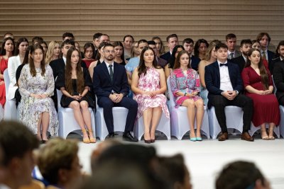Promócie absolventov FHI 2025