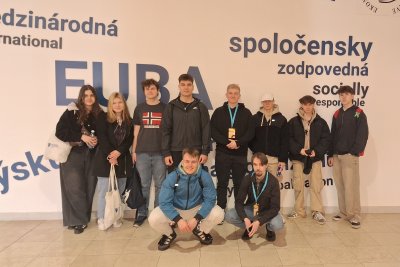 Stalo sa na FHI (zhrnutie akcií v druhom štvrťroku 2025)