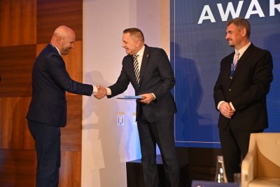 Stalo sa na FHI (zhrnutie akcií v štvrtom štvrťroku 2025)