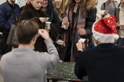 Stalo sa na FHI (zhrnutie akcií v štvrtom štvrťroku 2025)