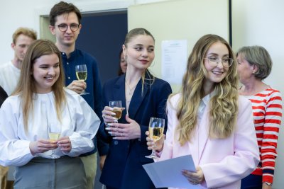 Stalo sa na FHI (zhrnutie akcií v druhom štvrťroku 2026)