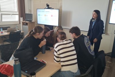 FHI súčasťou pilotného projektu AI ready univerzita - študent