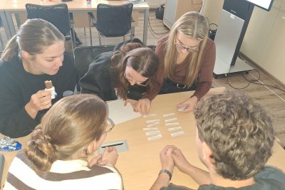 FHI súčasťou pilotného projektu AI ready univerzita - študent